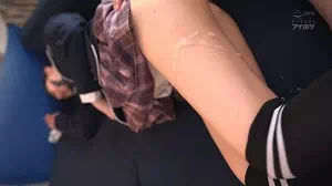 着衣セックス画像_33