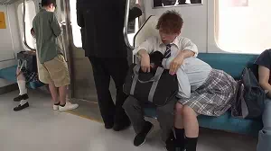着衣セックス画像_04