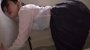 着衣セックス画像_34