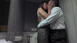 着衣セックス画像_61