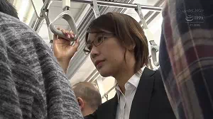着衣セックス画像_01